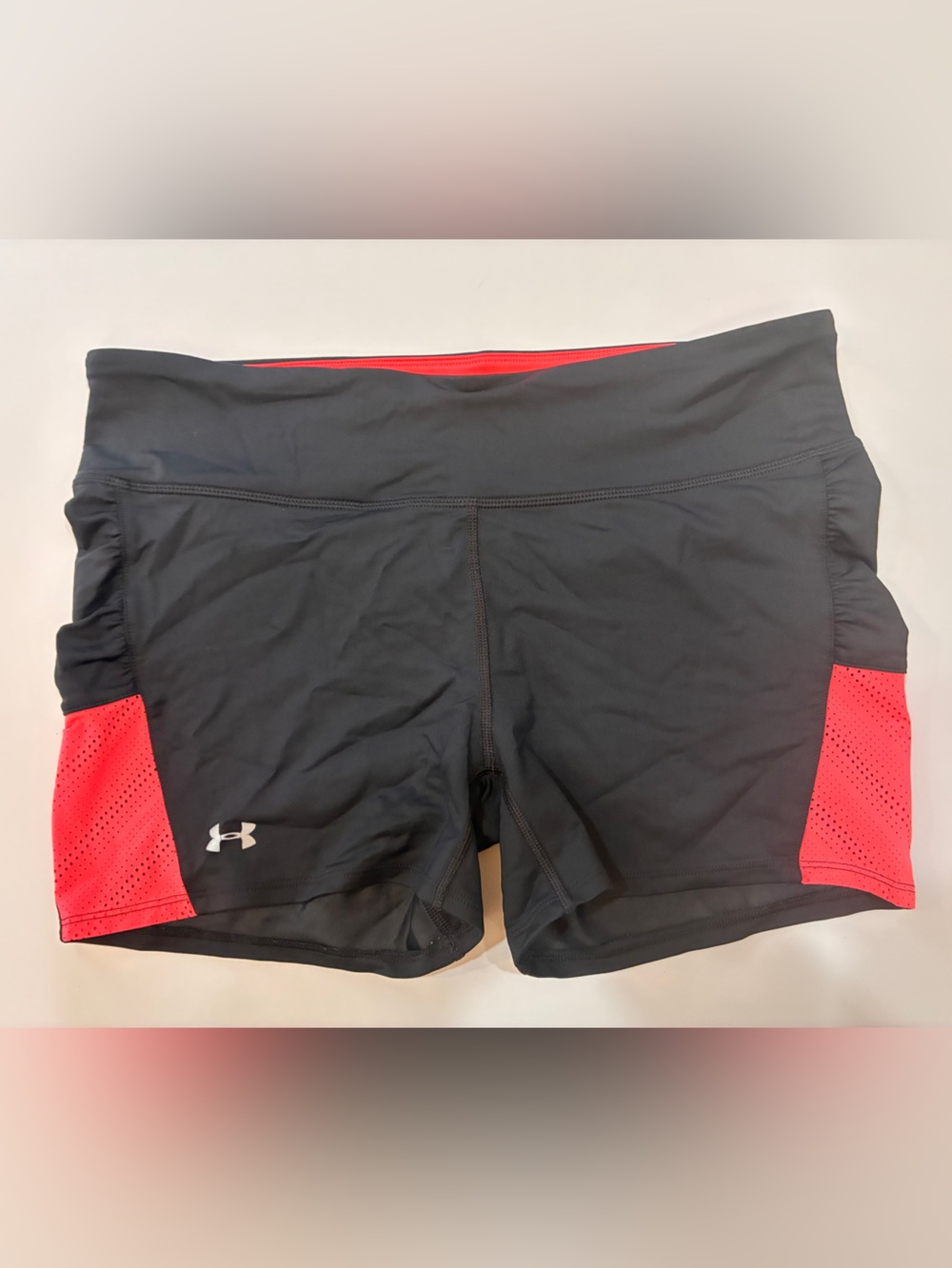 Under Armour Women’s Black and Pink Athletic‎ Shorts
